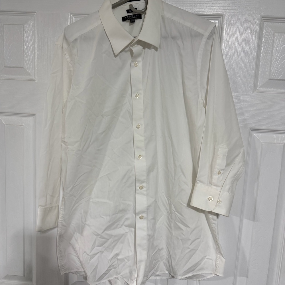 Marquis Signature White Men's Long Sleeve Dress Shirt - Point Collar